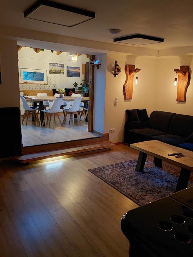 Apartament Pod Bukowym Lasem Meszna Exterior foto